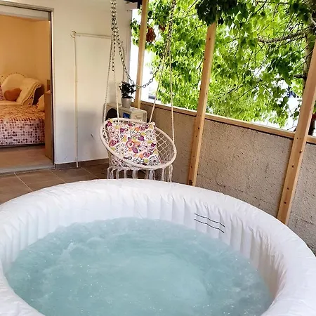 Σπίτι διακοπών Cozy Near Hospital